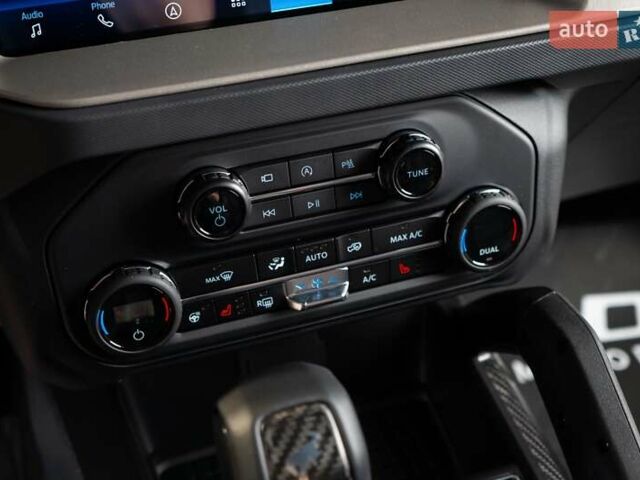 Форд Бронко, объемом двигателя 2.96 л и пробегом 1 тыс. км за 145000 $, фото 32 на Automoto.ua