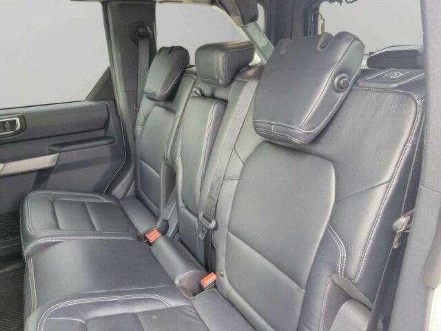 Серый Форд Бронко, объемом двигателя 2.7 л и пробегом 23 тыс. км за 8400 $, фото 12 на Automoto.ua