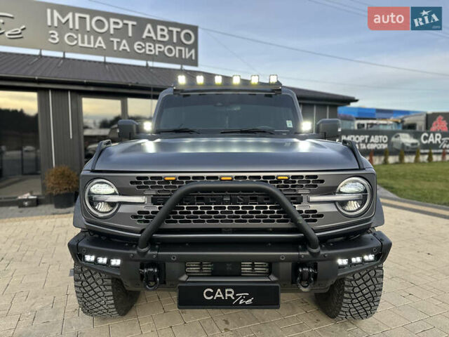 Серый Форд Бронко, объемом двигателя 2.69 л и пробегом 25 тыс. км за 67900 $, фото 2 на Automoto.ua