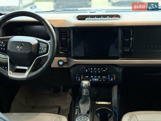 Серый Форд Бронко, объемом двигателя 2.69 л и пробегом 33 тыс. км за 55000 $, фото 23 на Automoto.ua