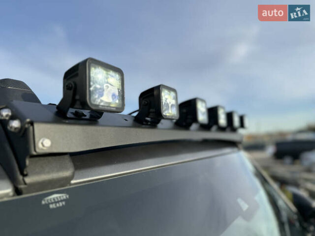 Серый Форд Бронко, объемом двигателя 2.69 л и пробегом 25 тыс. км за 67900 $, фото 11 на Automoto.ua