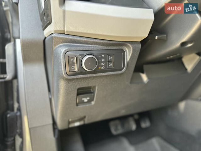 Серый Форд Бронко, объемом двигателя 2.69 л и пробегом 25 тыс. км за 67900 $, фото 29 на Automoto.ua