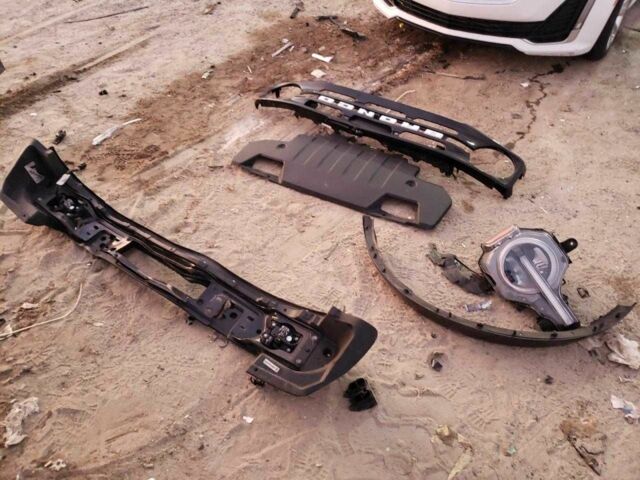 Серый Форд Бронко, объемом двигателя 2.7 л и пробегом 18 тыс. км за 15200 $, фото 11 на Automoto.ua