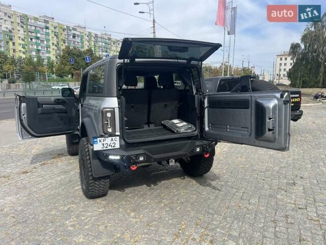 Сірий Форд Бронко, об'ємом двигуна 2.26 л та пробігом 1 тис. км за 63000 $, фото 13 на Automoto.ua