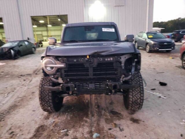 Серый Форд Бронко, объемом двигателя 2.7 л и пробегом 18 тыс. км за 15200 $, фото 4 на Automoto.ua