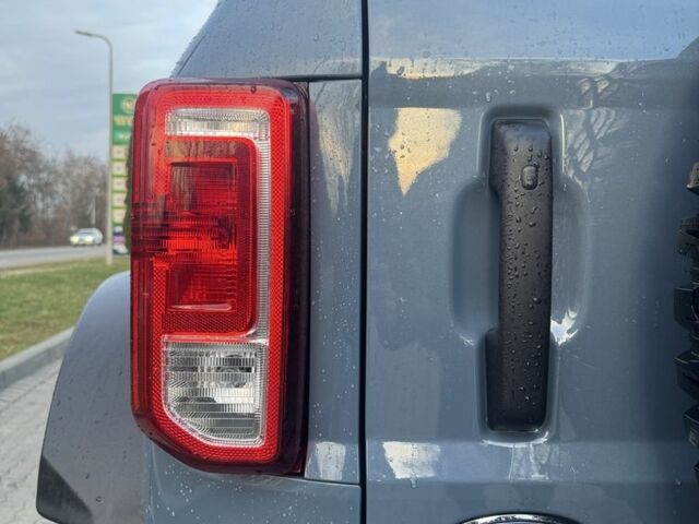 Синий Форд Бронко, объемом двигателя 2.7 л и пробегом 6 тыс. км за 69000 $, фото 6 на Automoto.ua