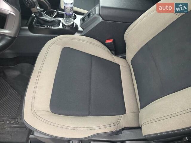 Синий Форд Бронко, объемом двигателя 2.26 л и пробегом 86 тыс. км за 39000 $, фото 16 на Automoto.ua