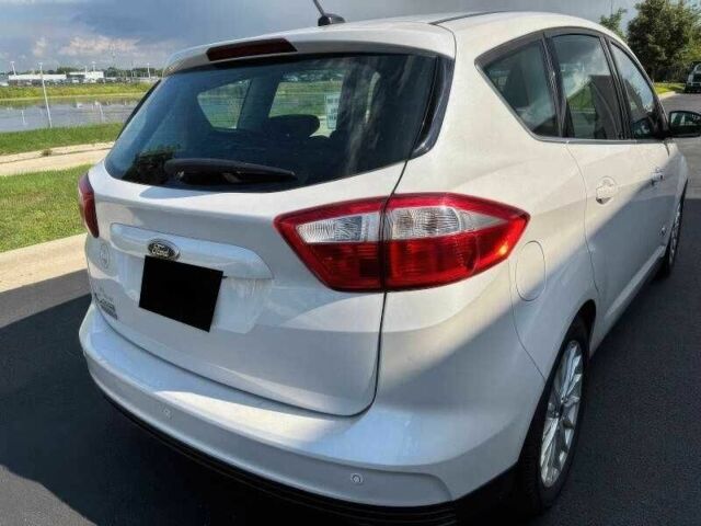 Білий Форд Сі-Макс, об'ємом двигуна 2 л та пробігом 125 тис. км за 5600 $, фото 6 на Automoto.ua