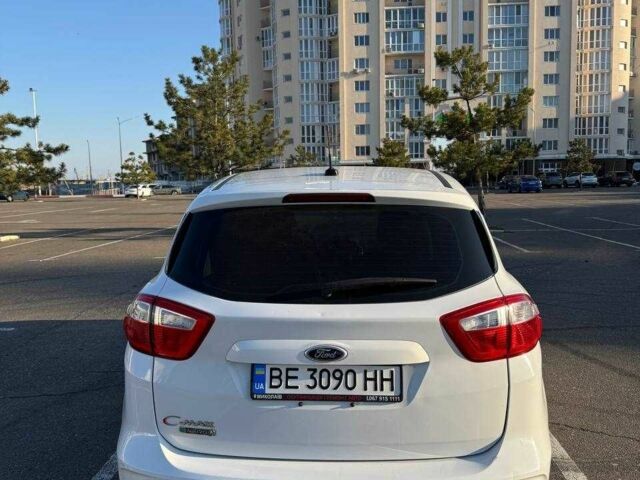 Белый Форд Си-Макс, объемом двигателя 2 л и пробегом 153 тыс. км за 13500 $, фото 3 на Automoto.ua