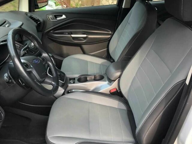 Білий Форд Сі-Макс, об'ємом двигуна 2 л та пробігом 105 тис. км за 8200 $, фото 7 на Automoto.ua