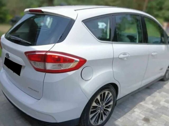 Белый Форд Си-Макс, объемом двигателя 2 л и пробегом 65 тыс. км за 7560 $, фото 5 на Automoto.ua