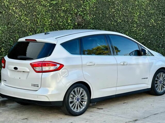 Белый Форд Си-Макс, объемом двигателя 2 л и пробегом 60 тыс. км за 2200 $, фото 6 на Automoto.ua