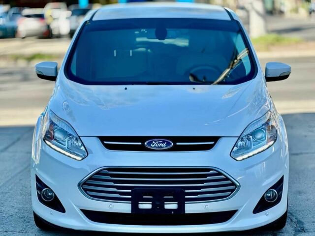 Белый Форд Си-Макс, объемом двигателя 2 л и пробегом 60 тыс. км за 2200 $, фото 1 на Automoto.ua