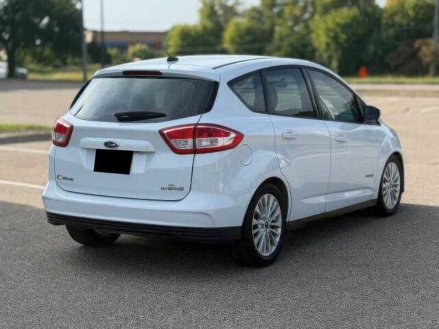 Белый Форд Си-Макс, объемом двигателя 2 л и пробегом 89 тыс. км за 2700 $, фото 6 на Automoto.ua