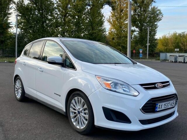Білий Форд Сі-Макс, об'ємом двигуна 2 л та пробігом 125 тис. км за 11800 $, фото 1 на Automoto.ua