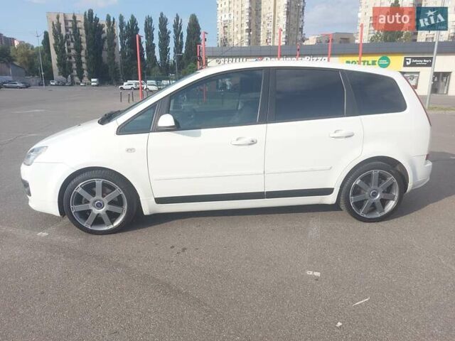 Белый Форд Си-Макс, объемом двигателя 2 л и пробегом 262 тыс. км за 6400 $, фото 9 на Automoto.ua