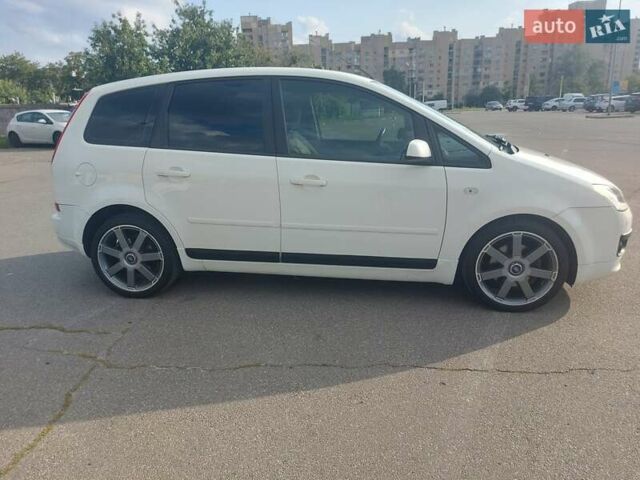 Белый Форд Си-Макс, объемом двигателя 2 л и пробегом 262 тыс. км за 6400 $, фото 8 на Automoto.ua