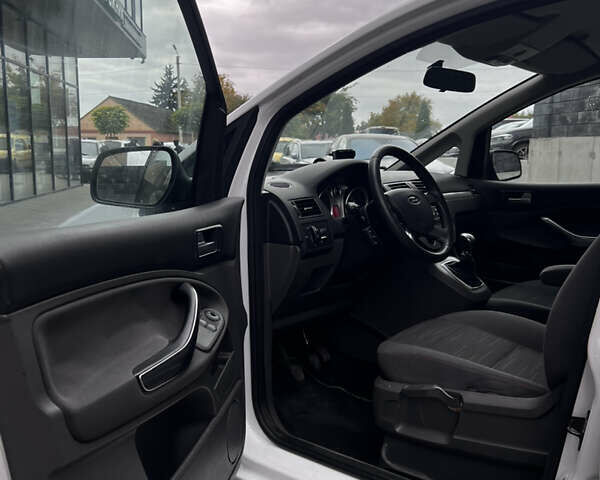 Білий Форд Сі-Макс, об'ємом двигуна 1.8 л та пробігом 245 тис. км за 5999 $, фото 9 на Automoto.ua