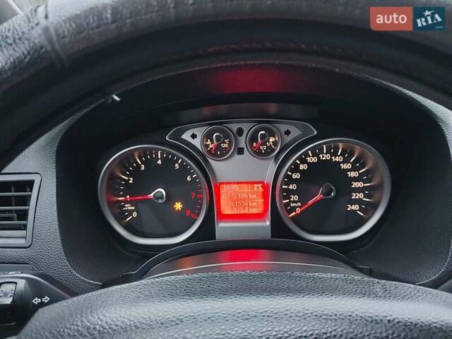 Белый Форд Си-Макс, объемом двигателя 1.6 л и пробегом 261 тыс. км за 3799 $, фото 22 на Automoto.ua