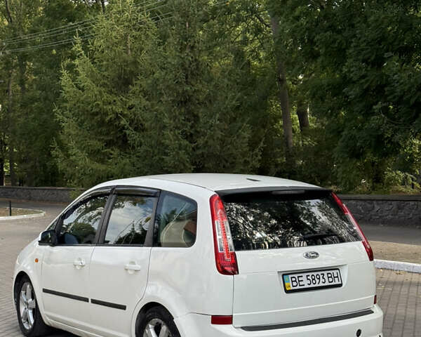 Білий Форд Сі-Макс, об'ємом двигуна 1.6 л та пробігом 300 тис. км за 2999 $, фото 5 на Automoto.ua