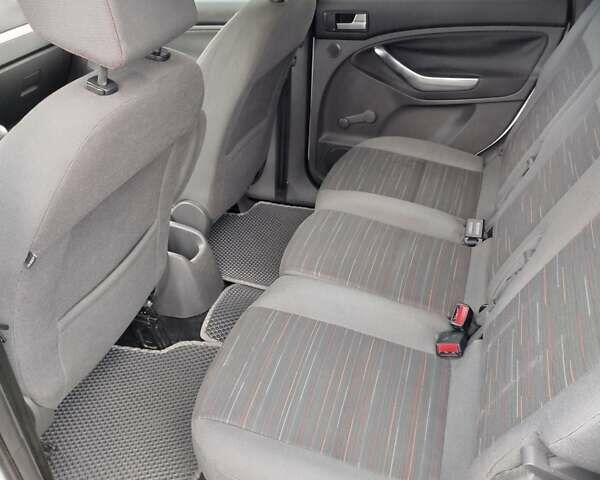 Білий Форд Сі-Макс, об'ємом двигуна 1.6 л та пробігом 270 тис. км за 6300 $, фото 14 на Automoto.ua