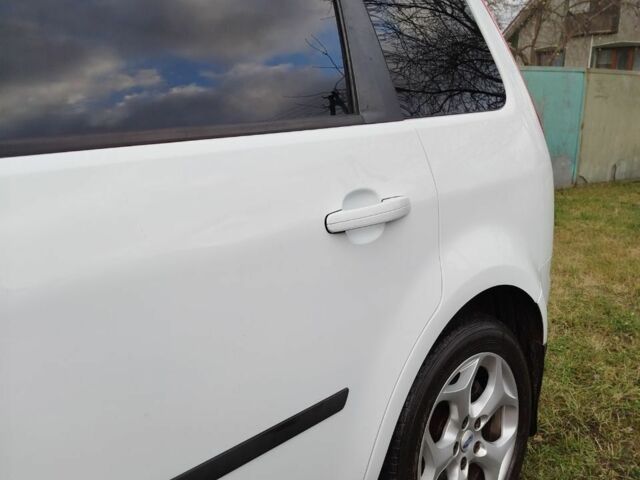 Белый Форд Си-Макс, объемом двигателя 1.6 л и пробегом 271 тыс. км за 6237 $, фото 12 на Automoto.ua