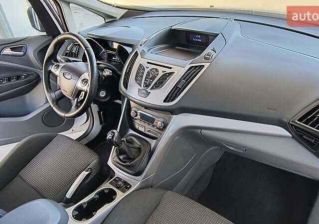 Білий Форд Сі-Макс, об'ємом двигуна 1.6 л та пробігом 150 тис. км за 7699 $, фото 53 на Automoto.ua