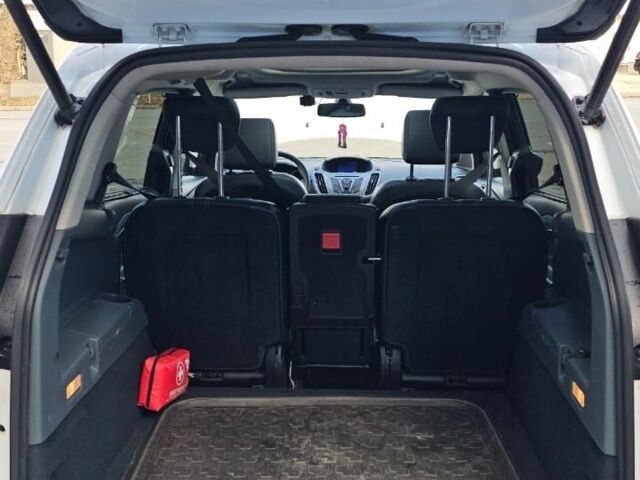 Білий Форд Сі-Макс, об'ємом двигуна 2 л та пробігом 224 тис. км за 8750 $, фото 14 на Automoto.ua