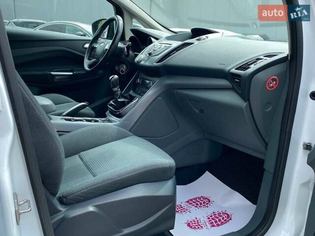 Білий Форд Сі-Макс, об'ємом двигуна 1.6 л та пробігом 227 тис. км за 7700 $, фото 14 на Automoto.ua