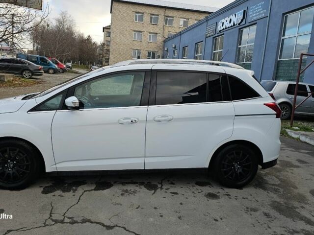 Білий Форд Сі-Макс, об'ємом двигуна 2 л та пробігом 224 тис. км за 8750 $, фото 1 на Automoto.ua