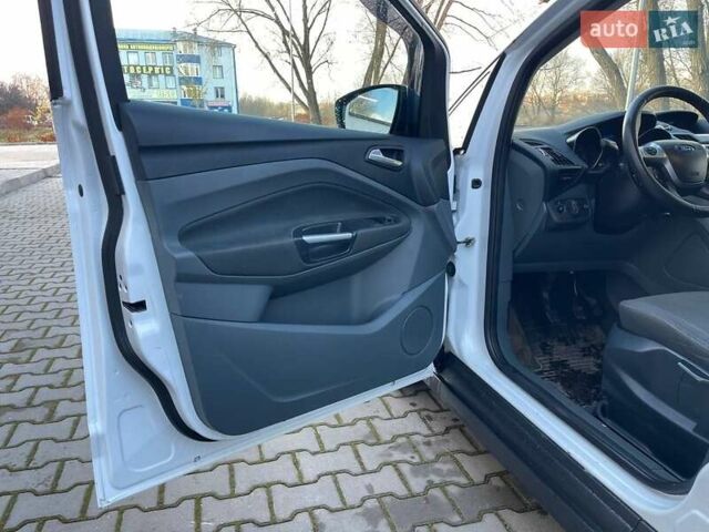 Белый Форд Си-Макс, объемом двигателя 1.6 л и пробегом 250 тыс. км за 6450 $, фото 10 на Automoto.ua