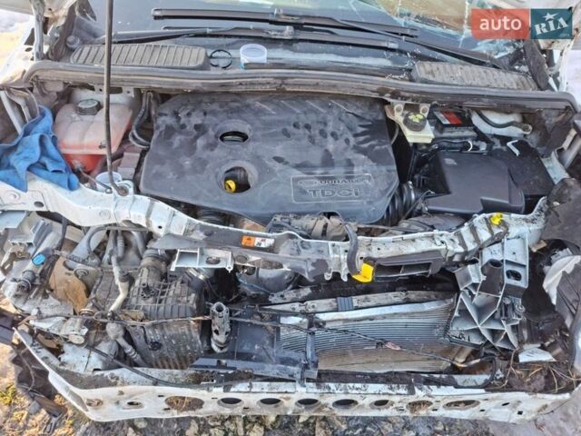 Білий Форд Сі-Макс, об'ємом двигуна 1.56 л та пробігом 203 тис. км за 2500 $, фото 7 на Automoto.ua