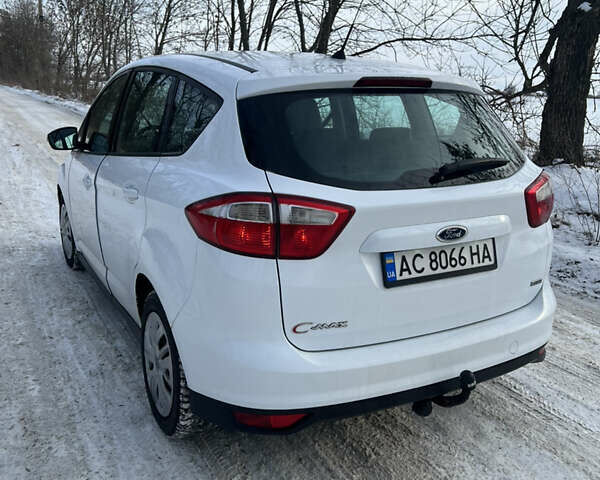 Білий Форд Сі-Макс, об'ємом двигуна 1.56 л та пробігом 235 тис. км за 7400 $, фото 4 на Automoto.ua