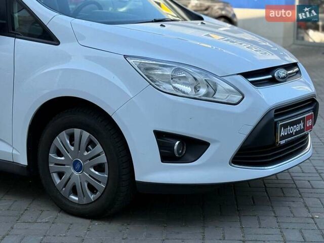 Білий Форд Сі-Макс, об'ємом двигуна 1.6 л та пробігом 180 тис. км за 8790 $, фото 1 на Automoto.ua