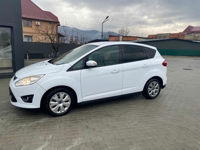 Белый Форд Си-Макс, объемом двигателя 1.6 л и пробегом 300 тыс. км за 6500 $, фото 4 на Automoto.ua