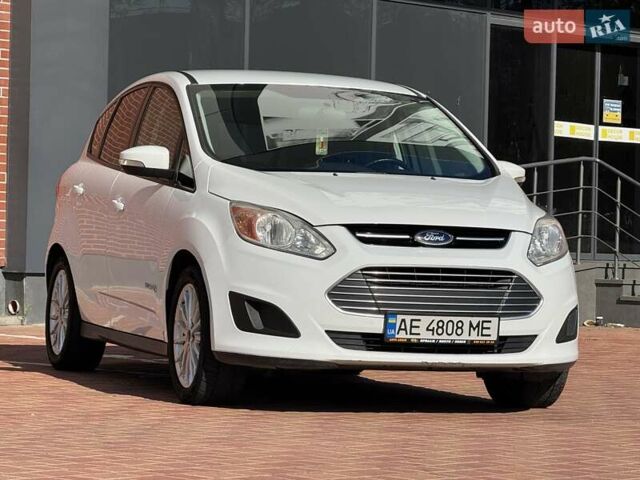 Белый Форд Си-Макс, объемом двигателя 2 л и пробегом 232 тыс. км за 8700 $, фото 7 на Automoto.ua