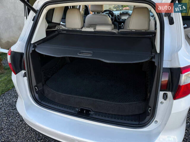 Білий Форд Сі-Макс, об'ємом двигуна 2 л та пробігом 247 тис. км за 11500 $, фото 9 на Automoto.ua