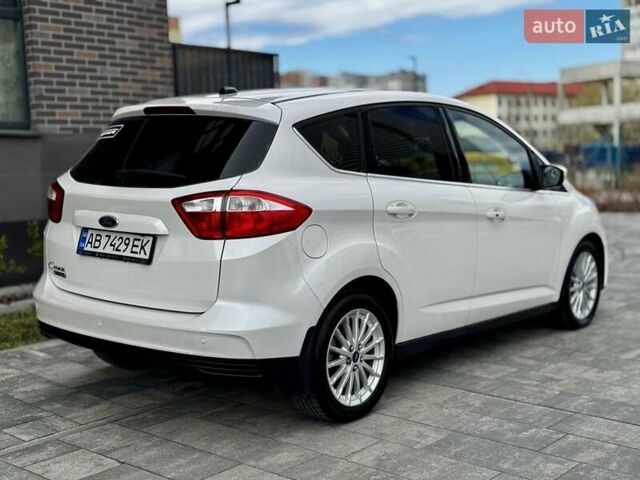 Белый Форд Си-Макс, объемом двигателя 2 л и пробегом 101 тыс. км за 12300 $, фото 6 на Automoto.ua