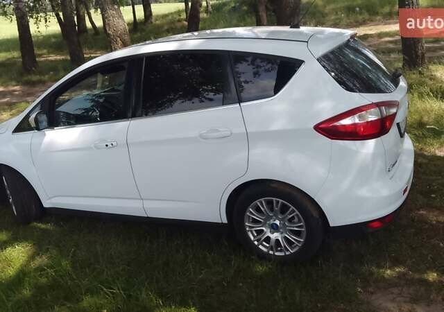 Білий Форд Сі-Макс, об'ємом двигуна 1.6 л та пробігом 230 тис. км за 8000 $, фото 4 на Automoto.ua