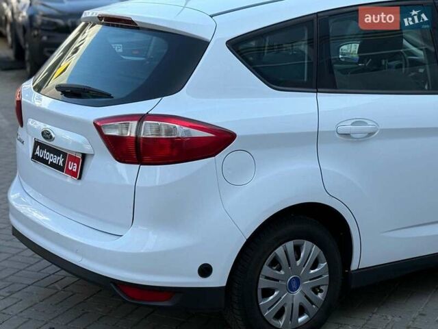 Білий Форд Сі-Макс, об'ємом двигуна 1.6 л та пробігом 180 тис. км за 8790 $, фото 6 на Automoto.ua