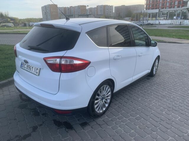 Белый Форд Си-Макс, объемом двигателя 2 л и пробегом 230 тыс. км за 9200 $, фото 3 на Automoto.ua