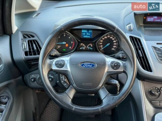 Білий Форд Сі-Макс, об'ємом двигуна 2 л та пробігом 254 тис. км за 7399 $, фото 19 на Automoto.ua