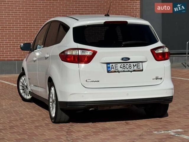 Белый Форд Си-Макс, объемом двигателя 2 л и пробегом 232 тыс. км за 8700 $, фото 29 на Automoto.ua