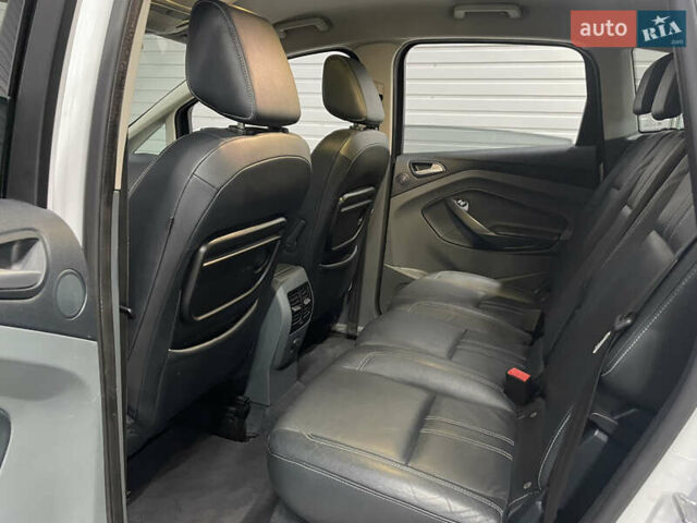 Белый Форд Си-Макс, объемом двигателя 1.6 л и пробегом 207 тыс. км за 8950 $, фото 38 на Automoto.ua