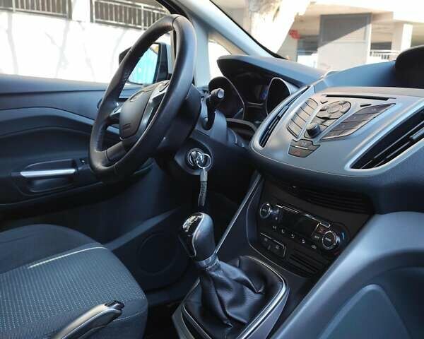 Белый Форд Си-Макс, объемом двигателя 1.6 л и пробегом 180 тыс. км за 7500 $, фото 10 на Automoto.ua