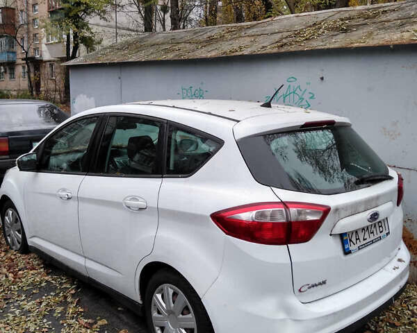 Белый Форд Си-Макс, объемом двигателя 1.6 л и пробегом 152 тыс. км за 6500 $, фото 2 на Automoto.ua