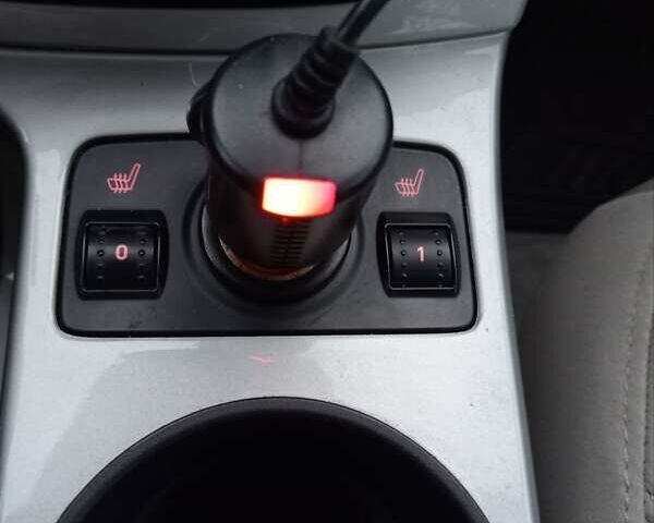 Белый Форд Си-Макс, объемом двигателя 2 л и пробегом 360 тыс. км за 9420 $, фото 20 на Automoto.ua