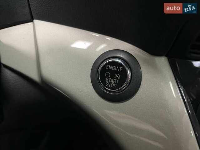 Белый Форд Си-Макс, объемом двигателя 2 л и пробегом 221 тыс. км за 10490 $, фото 30 на Automoto.ua