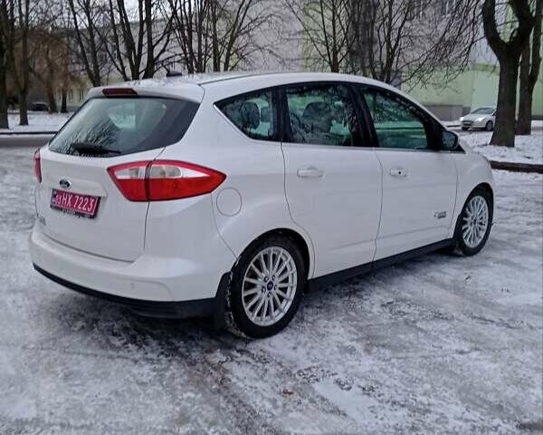 Белый Форд Си-Макс, объемом двигателя 2 л и пробегом 360 тыс. км за 9420 $, фото 5 на Automoto.ua