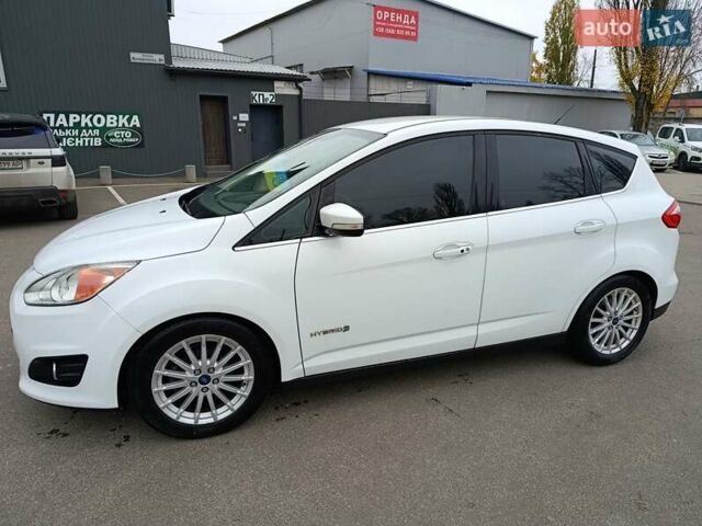 Белый Форд Си-Макс, объемом двигателя 2 л и пробегом 215 тыс. км за 9990 $, фото 4 на Automoto.ua